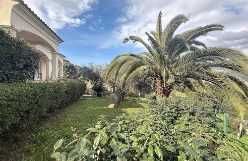 Alata Casa | VILLA 8/10 PERSONS