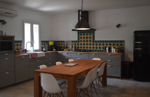 Bagnols-sur-Ceze Villa | Villa de 8 a 10 personas con piscina privada climatizada en el Gard