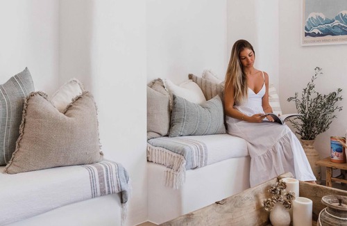 Burleigh Heads Villa | Villa 81 Boutique Couples Retreat Luxe