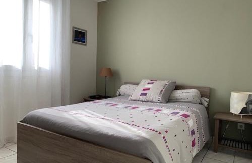 Balaruc-les-Bains Casa | Villa 95m² avec jardin, climatisation et Wifi à Balaruc-les-Bains - ⭐ Etoiles - FR-1-503-126