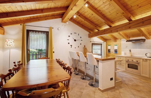 Poyaz Villa | Villa 'A 30 Minuti Da Courmayeur' con vistas a la montaña, terraza privada y Wi-Fi