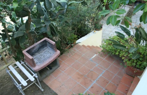 Solanas Casa | Villa a pocos metros del mar para unas vacaciones relajantes.