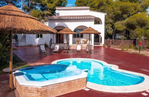 Sarroch Casa | Villa Arcade