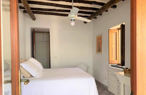 Santa Marina Salina Casa | Villa "A Madonnuzza" overlooking the sea, splendid panoramic terraces