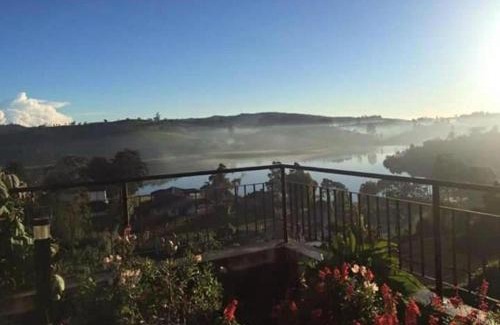 Nuwara Eliya Cama Y Desayuno | Villa Acacia Nuwara Eliya