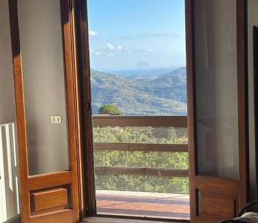 Castelbuono Apartamento | Villa Acanthos Panoramic Terrace