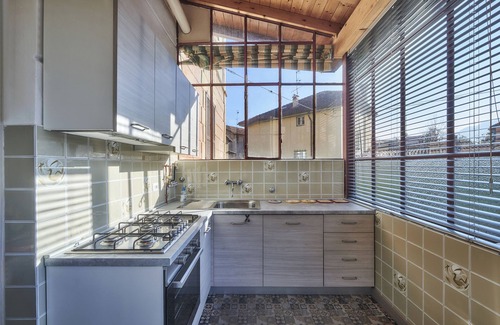 Mandello del Lario Villa | Villa "Ada Historic 800s" con terraza, jardín y Wi-Fi