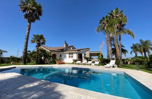 Veglie Casa | VILLA ADA pool residence