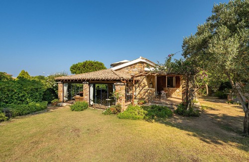 San Stefano Villa | Villa 'Adelida Villasimius' con vistas al mar, Wi-Fi y aire acondicionado