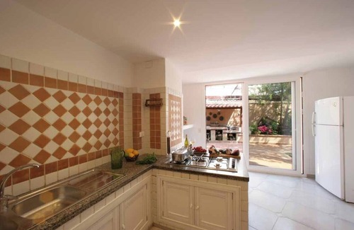 Mondello Villa | Villa con piscina privada en Mondello, Sicilia, Italia para 9 personas