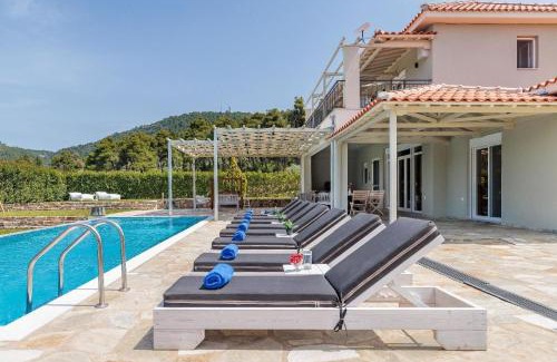Alikias Casa | Villa Aelia Für 10 Personen In Skopelos