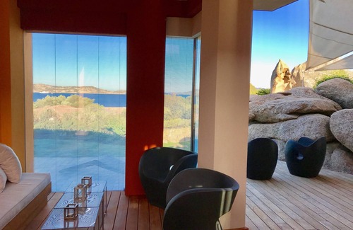 Punta Sardegna Villa | PORTO RAFAEL Villa Aidan, unas vacaciones exclusivas a 200 metros de la playa y del Yacht Club.