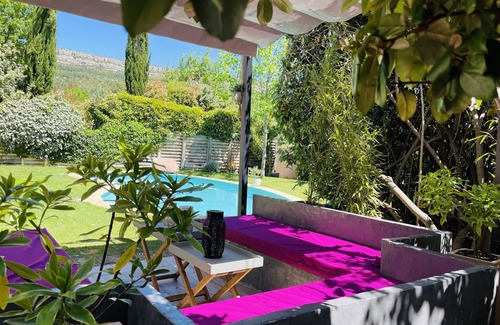 Chateauneuf-le-Rouge Villa | Villa Aix en Provence con piscina (sin alquiler de menos de 7 días por favor)