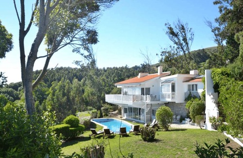 Monserrate Villa | Villa Akasia| 7 Dormitorios | Cancha de tenis | Impresionantes vistas al mar | Perfecto para