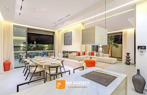Tassoultante Villa | Villa Akenza