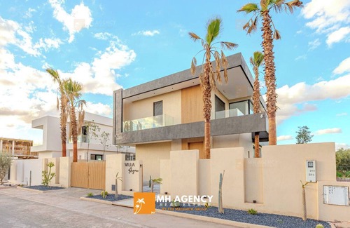 Tassoultante Villa | Villa Akenza