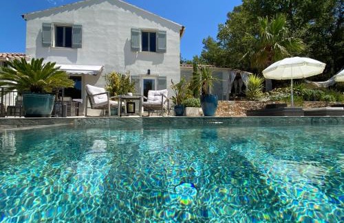 Besse-sur-Issole Cama Y Desayuno | Villa Alba en Provence