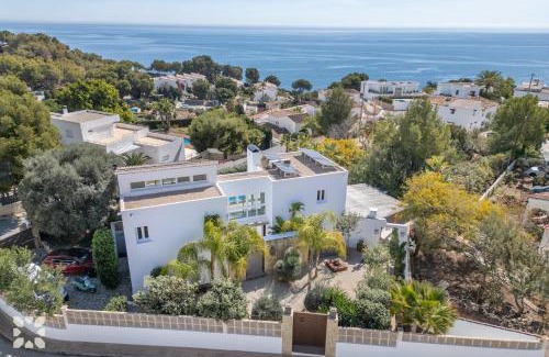 Urbanitzacio la Fustera Villa | Villa Aldaba by Abahana Villas