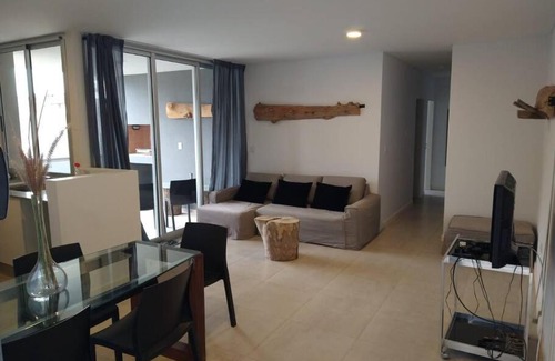 Villa Allende Apartamento | Villa Allende departamento con seguridad y cochera 4 personas muy cerca Golf Villa Allende y Terron Mendiolaza consulte antes de reservar