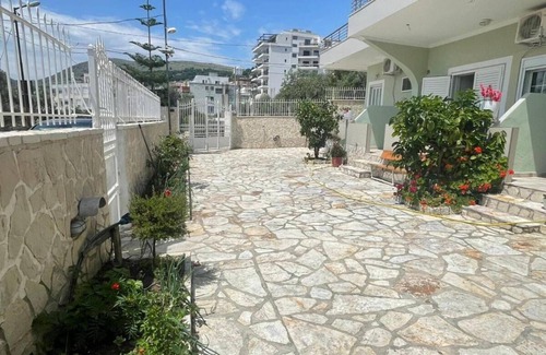 Sarande Villa | Villa AlMar