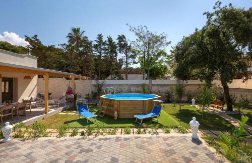San Pietro in Bevagna Casa | Villa Althea by BarbarHouse