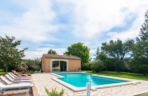 Althen-des-Paluds Casa | Villa Althen-des-Paluds, 4 bedrooms, 8 persons