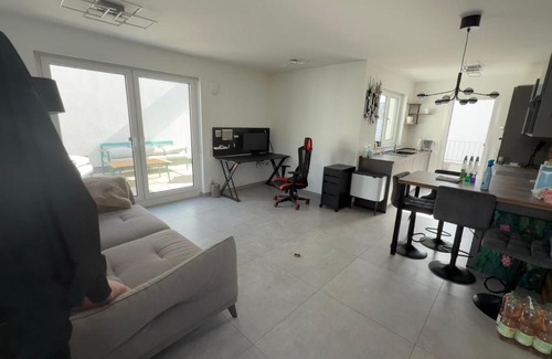 Baumberg Apartamento | Villa am Rhein in Monheim