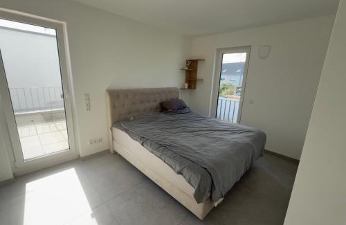 Baumberg Apartamento | Villa am Rhein in Monheim