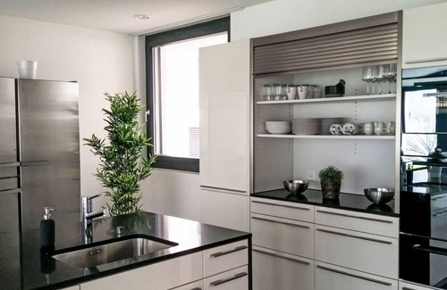 Ruetli Casa | Villa am See 3 by Interhome