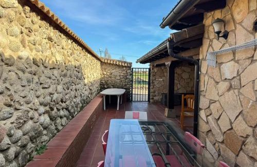 Candeleda Apartamento | VILLA AMANECER