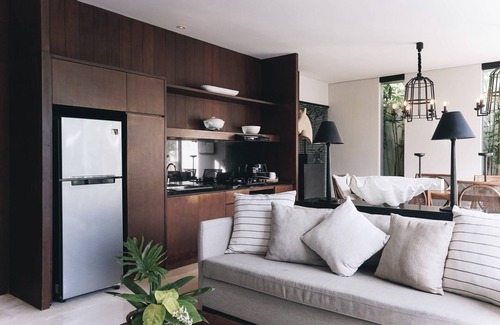 Sawangan Villa | Villa Ambergris 3BR Private Pool by Nakula