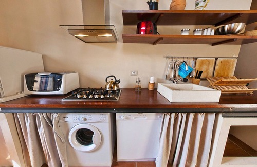 Brenna Apartamento | Villa Amedeo Raffaello Apartment - Sovicille