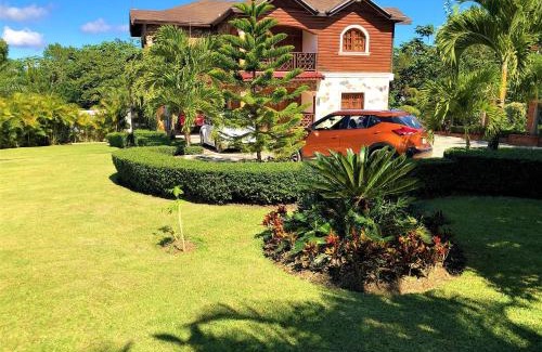 La Vega Province Casa | Villa Amila By Hospedify Hermosa Villa para 20 personas y a 4 minutos del Río de Jarabacoa