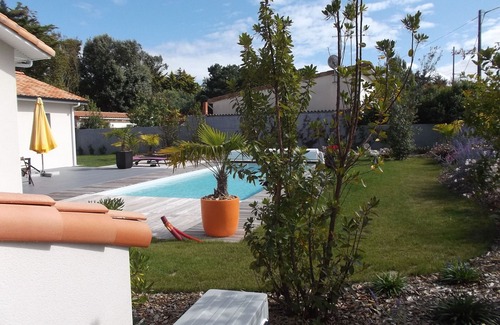 Pornic Casa | villa y piscina climatizada, a 800m de la playa y del centro pornic a pie wifi