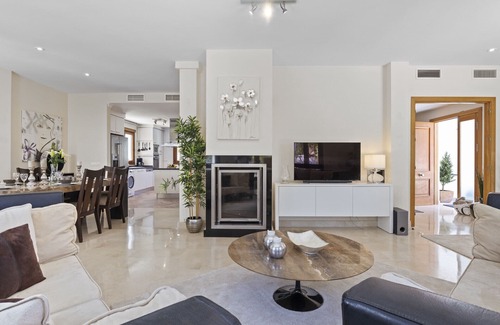 San Pedro de Alcantara Villa | Villa Angeles - Family Villa 2 min from the Beach