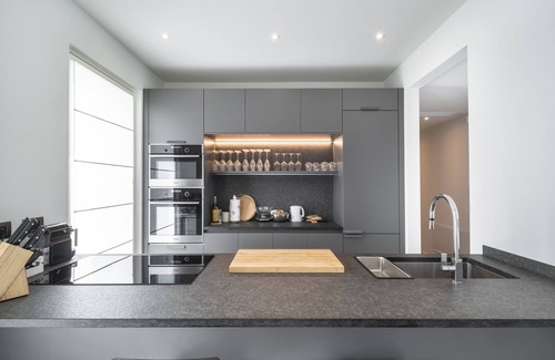 Montioni Villa | Villa 'Angelina' con piscina privada, Wi-Fi y aire acondicionado
