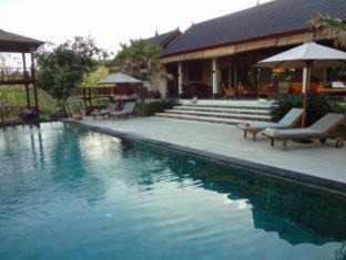 Sawangan Casa | Villa Anjing