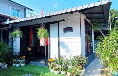 Dungun Casa | VILLA ANJUNG TAMU