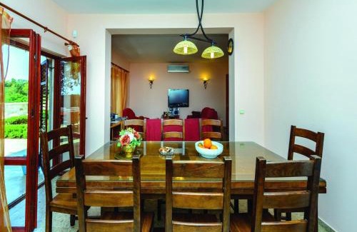 Dubrovnik Villa | Villa Anka - Five-Bedroom Villa with Terrace and Swimming Pool