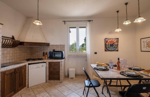 Uggiano la Chiesa Villa | Villa Anna con vistas al mar, terraza y jardín