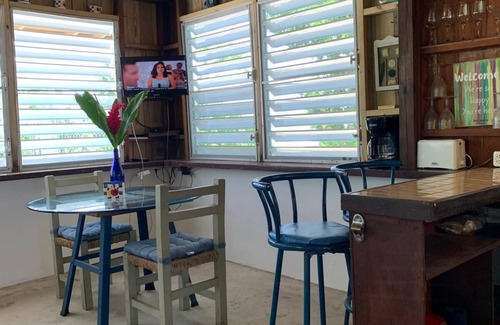 Puerto Nuevo Apartamento | Tercer Piso Beach Cottage, Un dormitorio, un baño, para 2