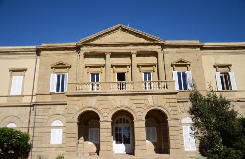 Livorno Cama Y Desayuno | Villa Anselmi - ARTEINDIRETTA