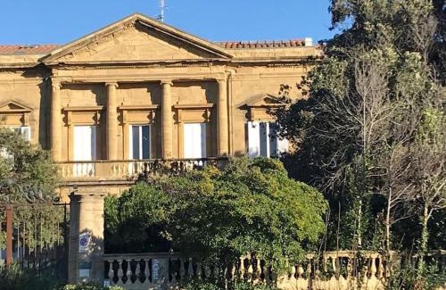 Livorno Cama Y Desayuno | Villa Anselmi - ARTEINDIRETTA