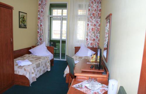 Kudowa Zdroj Cama Y Desayuno | Villa Antica