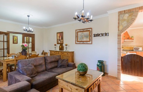 Antequera Villa | Villa Antisa Villanueva de la Concepción by Ruralidays