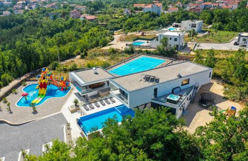 Podbablje Villa | VILLA AQUALANDIA for 20 people