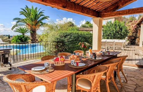 Tourrettes-sur-Loup Chalet De Esquí | Villa Aqui – Elegance & peace with pool
