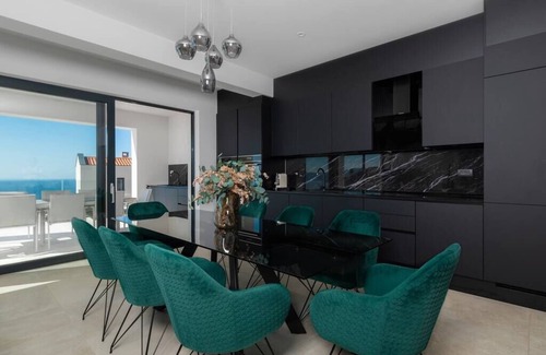 Ripenda Kosi Villa | Villa Aristea with sea view, jacuzzi and infinity pool