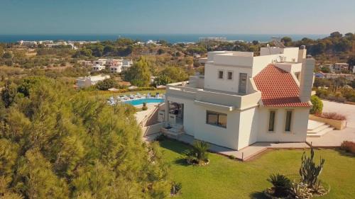 Kallithea Villa | Villa Artemis