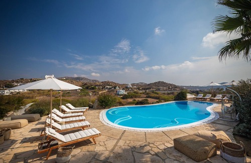 Platis Gialos Villa | Villa Artemis Mykonos